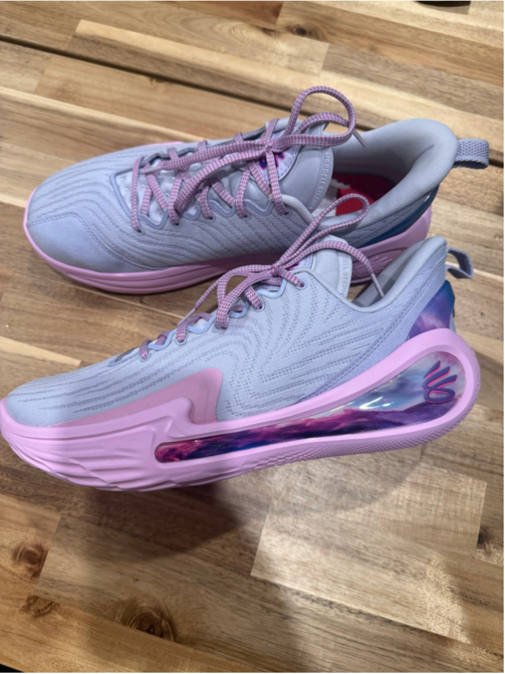 Men’s Under Armour Curry Athletic Shoes purple and Pink - Picture 2 of 7
